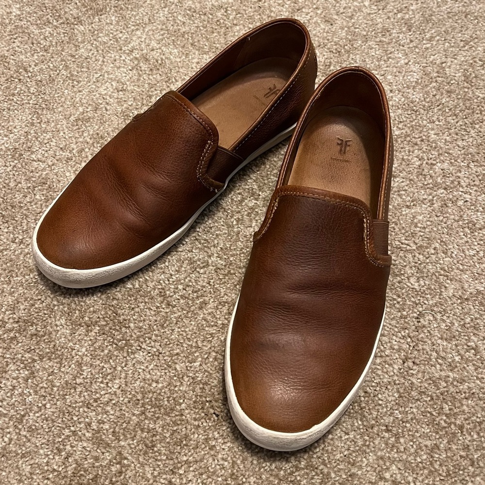 Frye Slip On Sneaker, size 8.5M